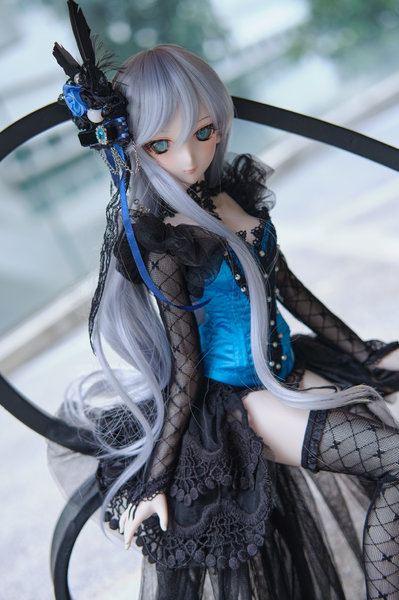 Gothic Anastasia Dollfie Dream DollDreaming