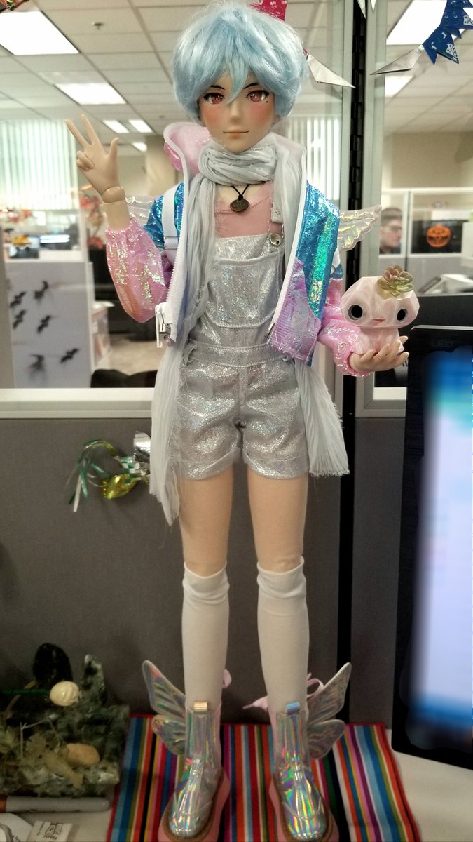Oculae's Hybrid Lab! - Photos - DollDreaming