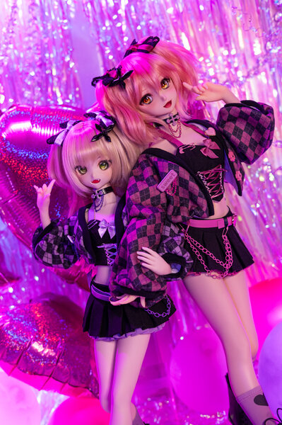 Mika & Rika Jougasaki