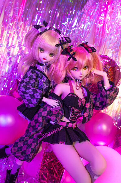 Mika & Rika Jougasaki