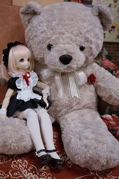 Cuddles (alt)